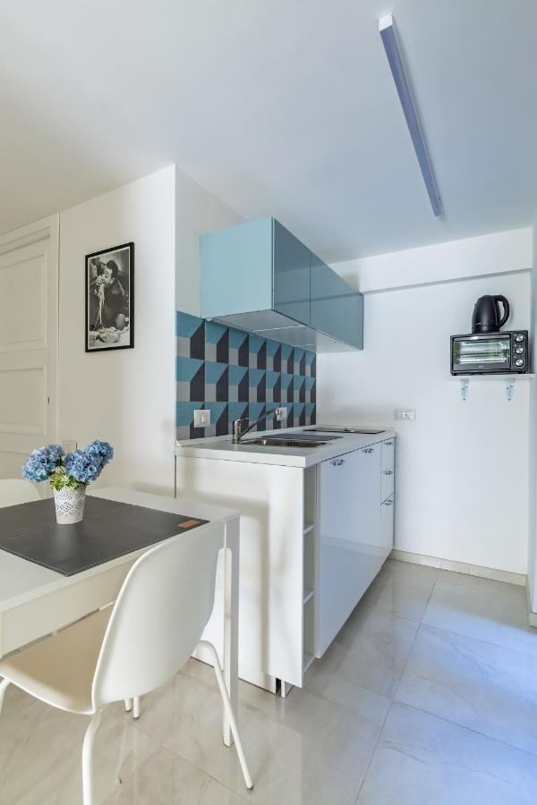 Appartement Umberto'S Nest At Toledo à Naples Extérieur photo
